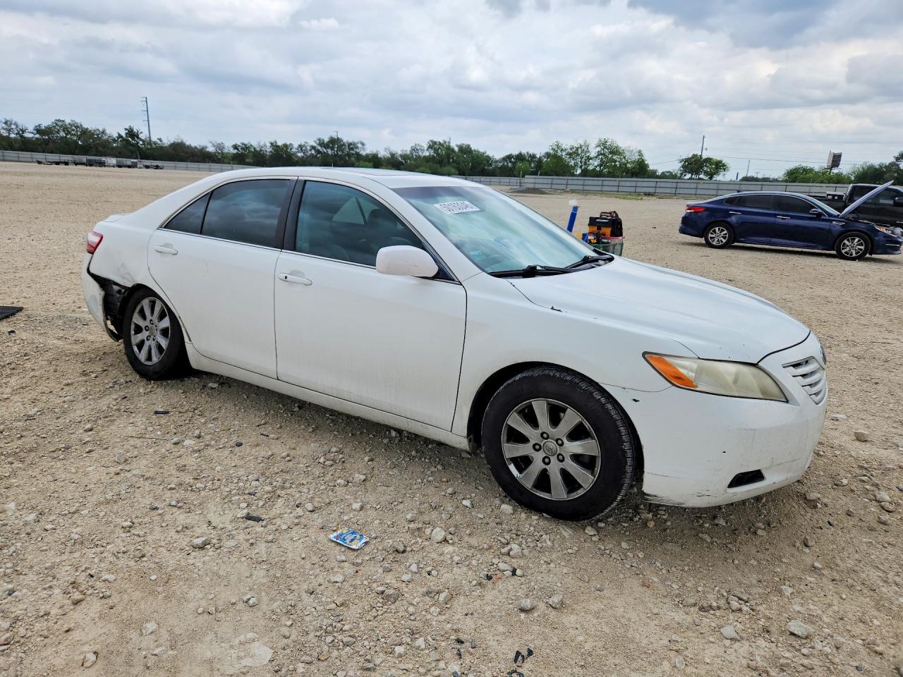 2009 Toyota Camry - Фото 4