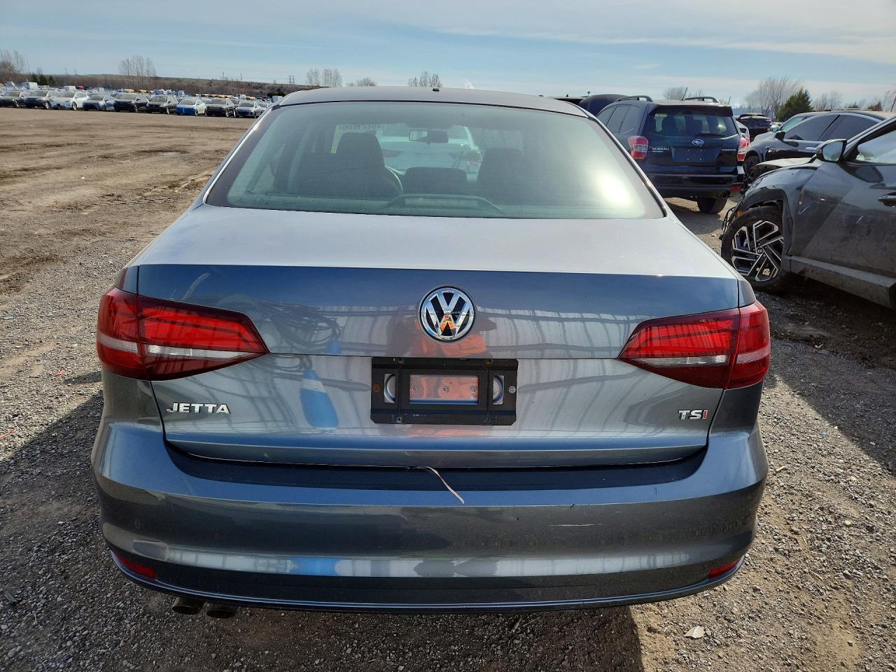 2016 Volkswagen Jetta S - Фото 6