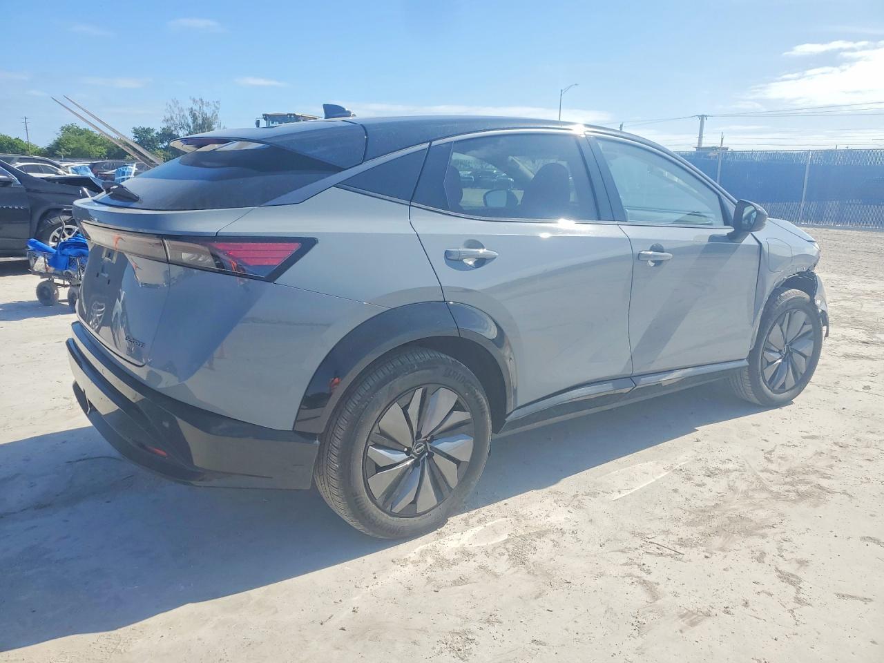 2025 Nissan Ariya Engage E-4Orce - Фото 3