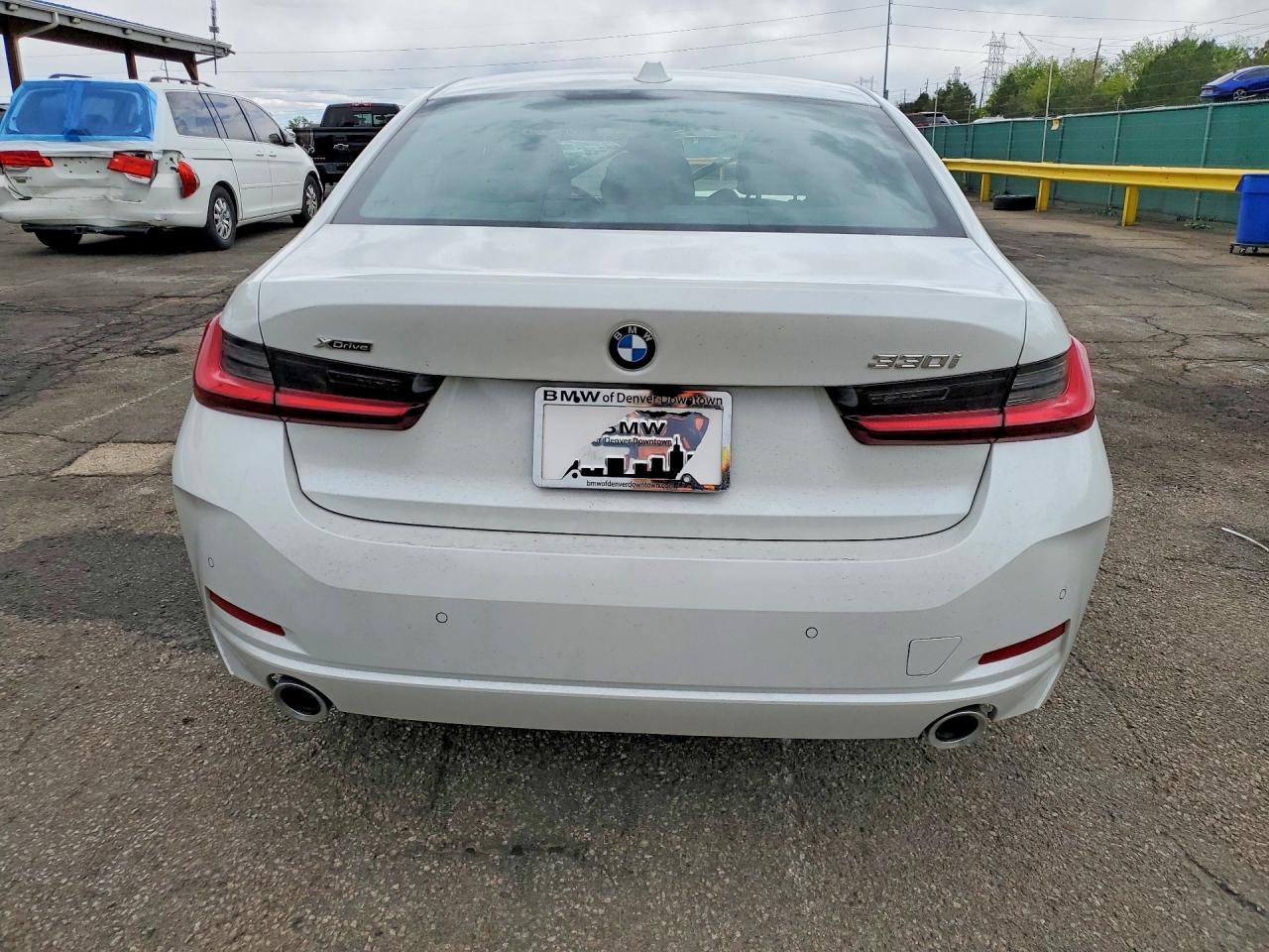 2026 BMW 330Xi - Фото 6