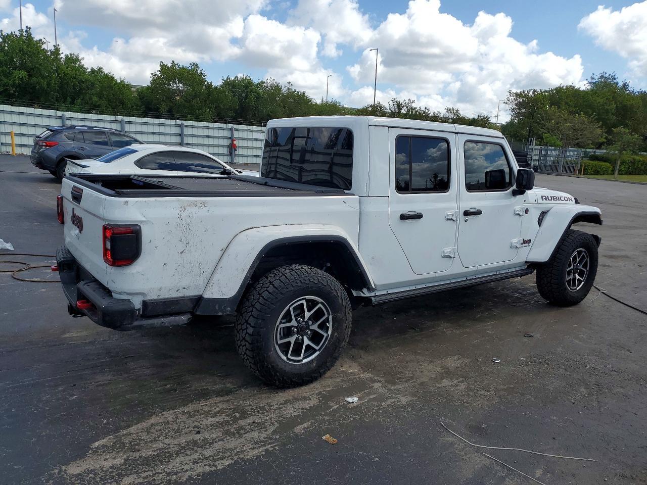 2024 Jeep Gladiator Rubicon - Image 3