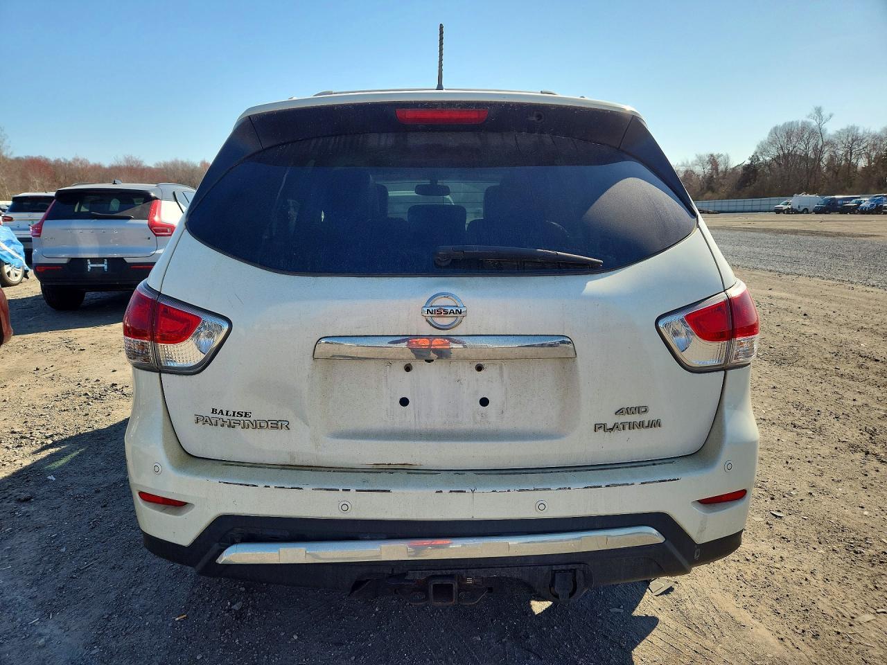 2015 Nissan Pathfinder S - Фото 6