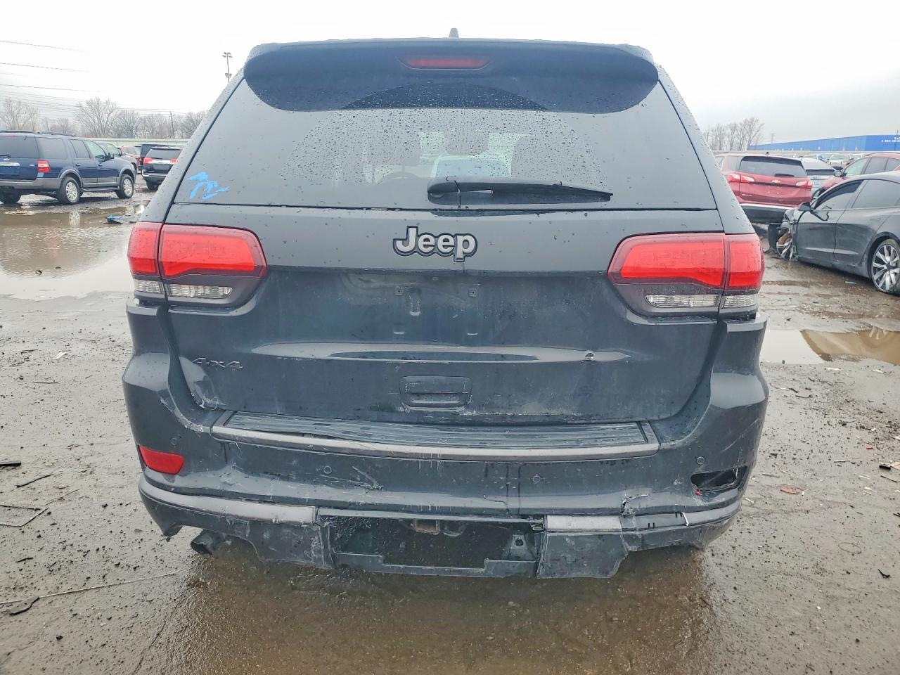 2019 Jeep Grand Cherokee Overland - Image 6