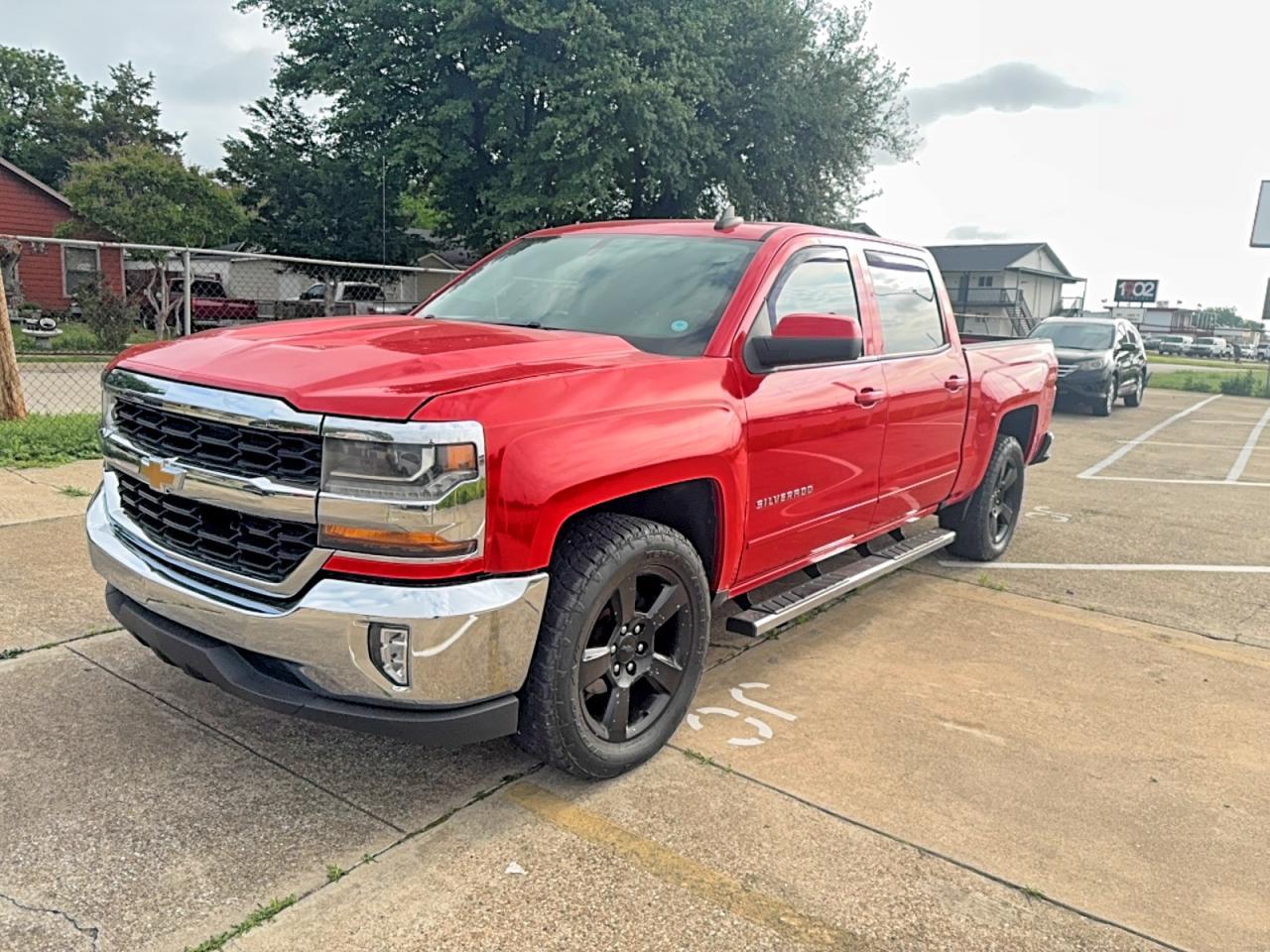 2016 Chevrolet Silverado K1500 Lt - Image 2