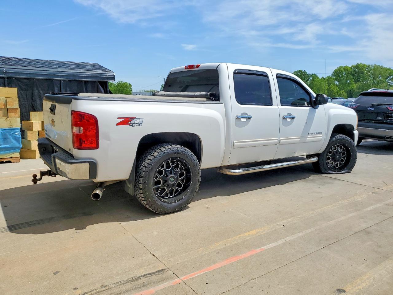 2011 Chevrolet Silverado K1500 Lt - Фото 3