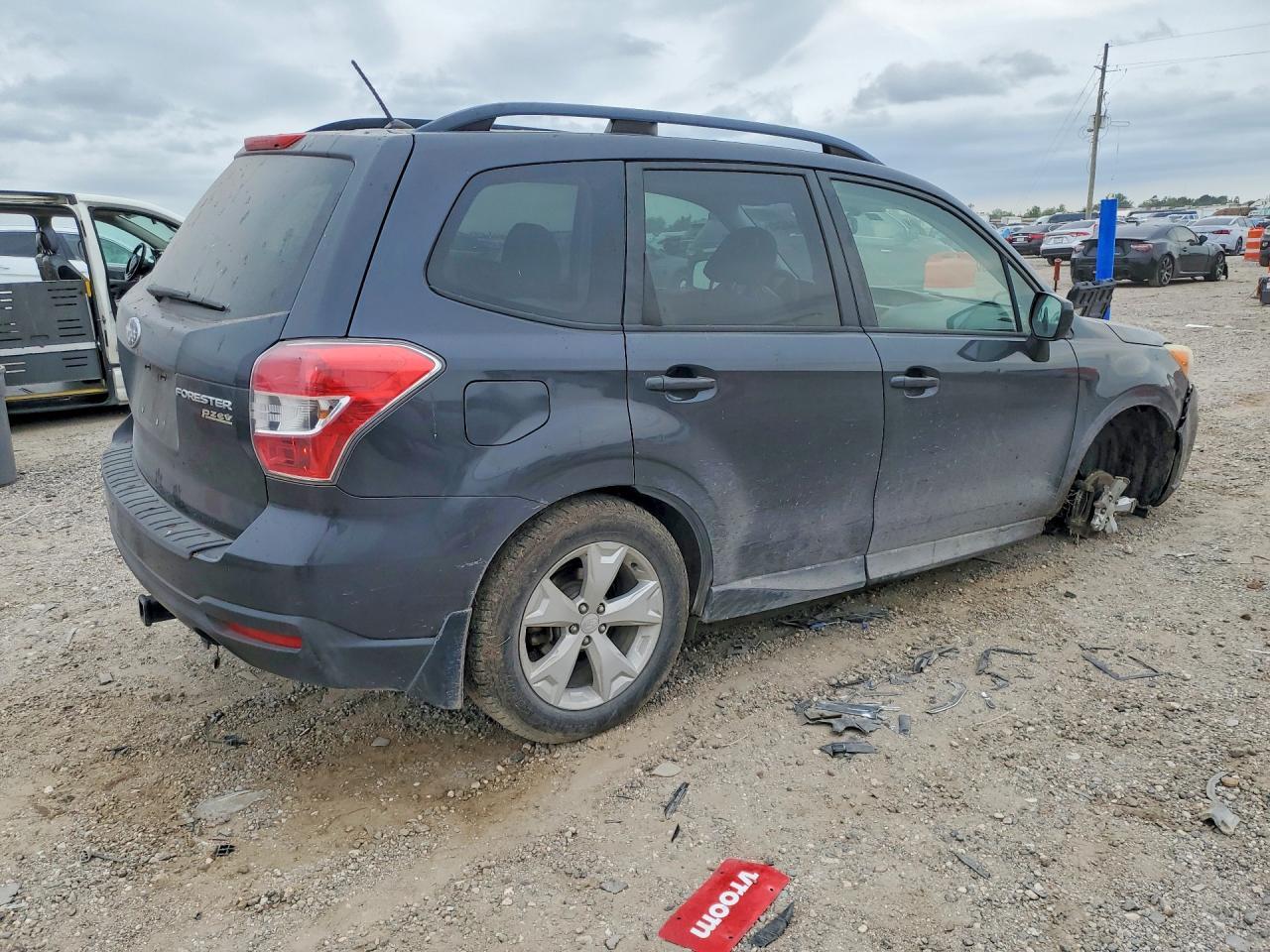 2015 Subaru Forester 2.5I Premium - Image 3