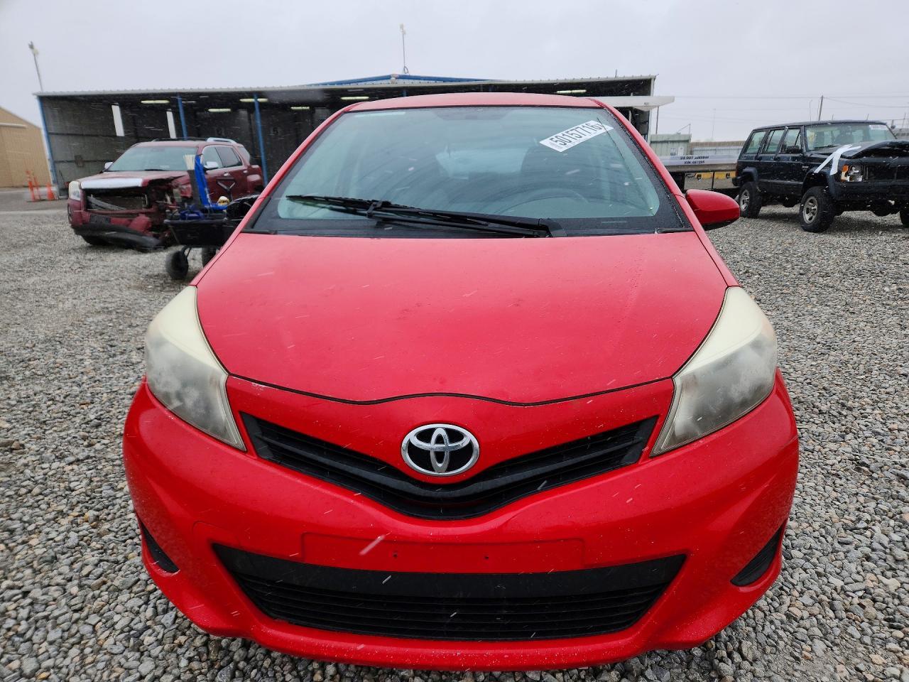 2014 Toyota Yaris 5-Door Le - Фото 5