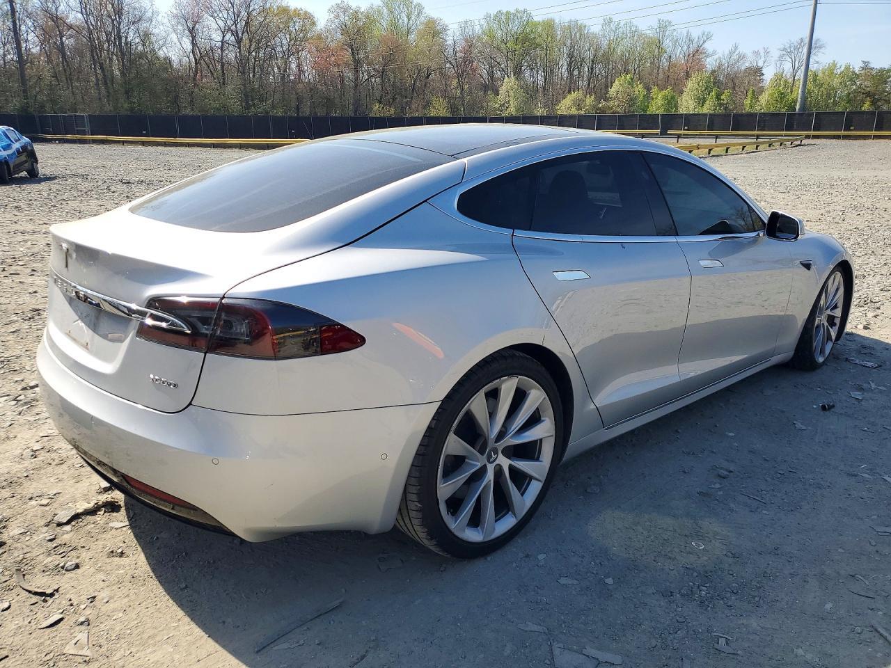 2018 Tesla Model S - Фото 3