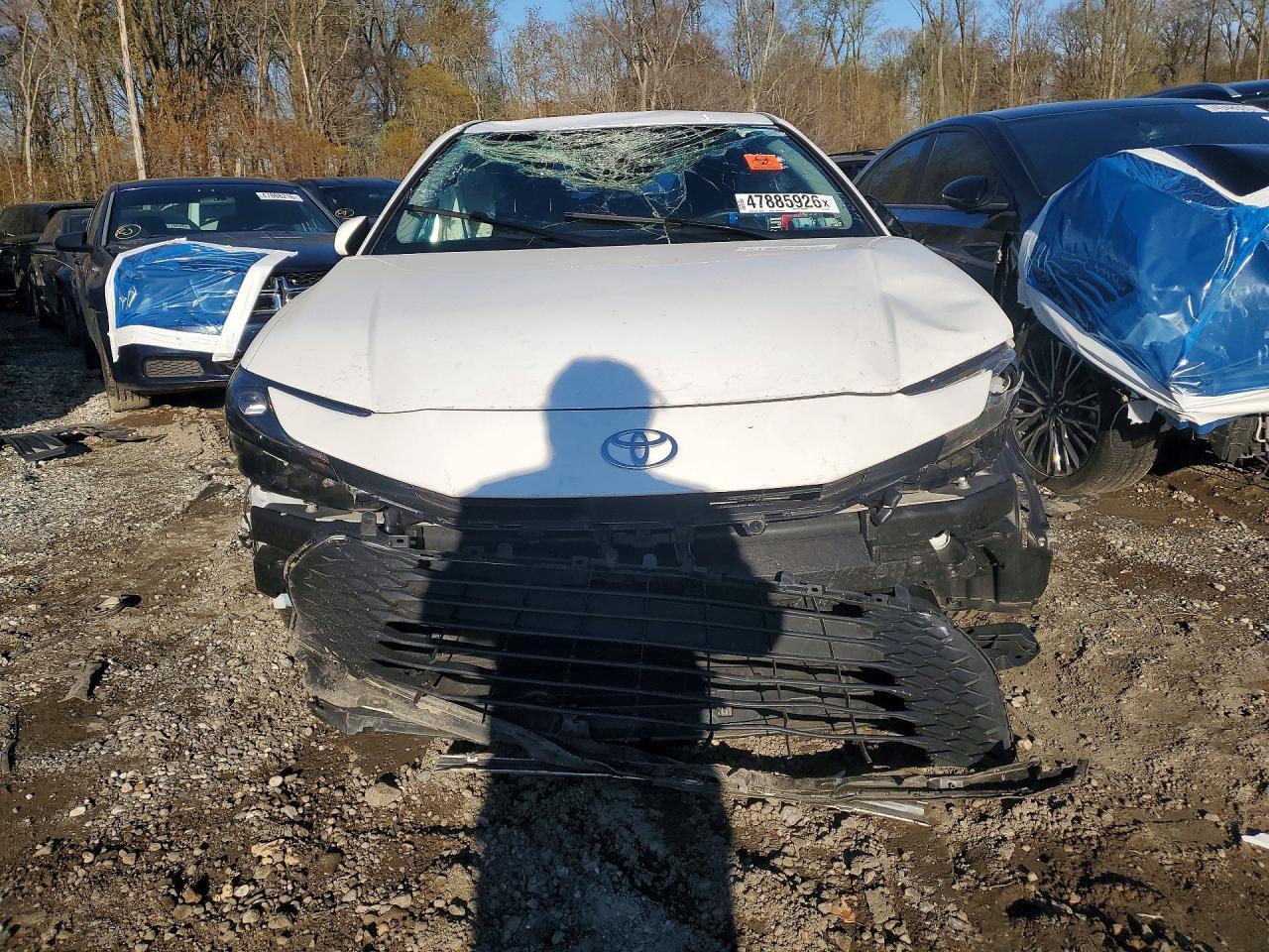 2025 Toyota Camry Le - Фото 5