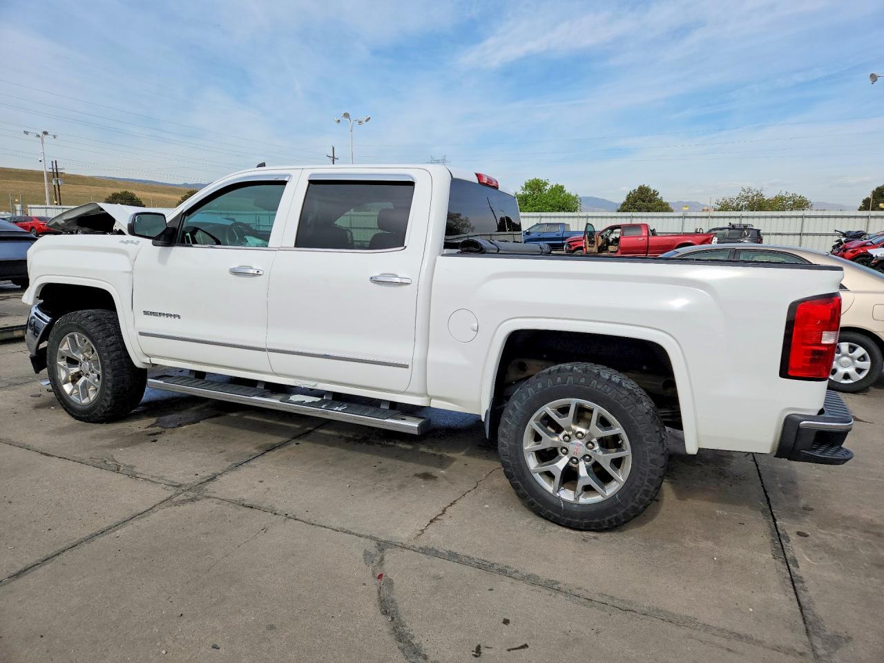 2015 GMC Sierra K1500 Slt - Image 2