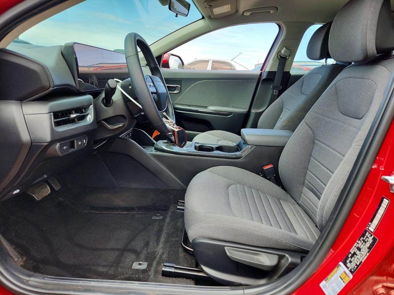 2025 Kia K4 Ex - Фото 7