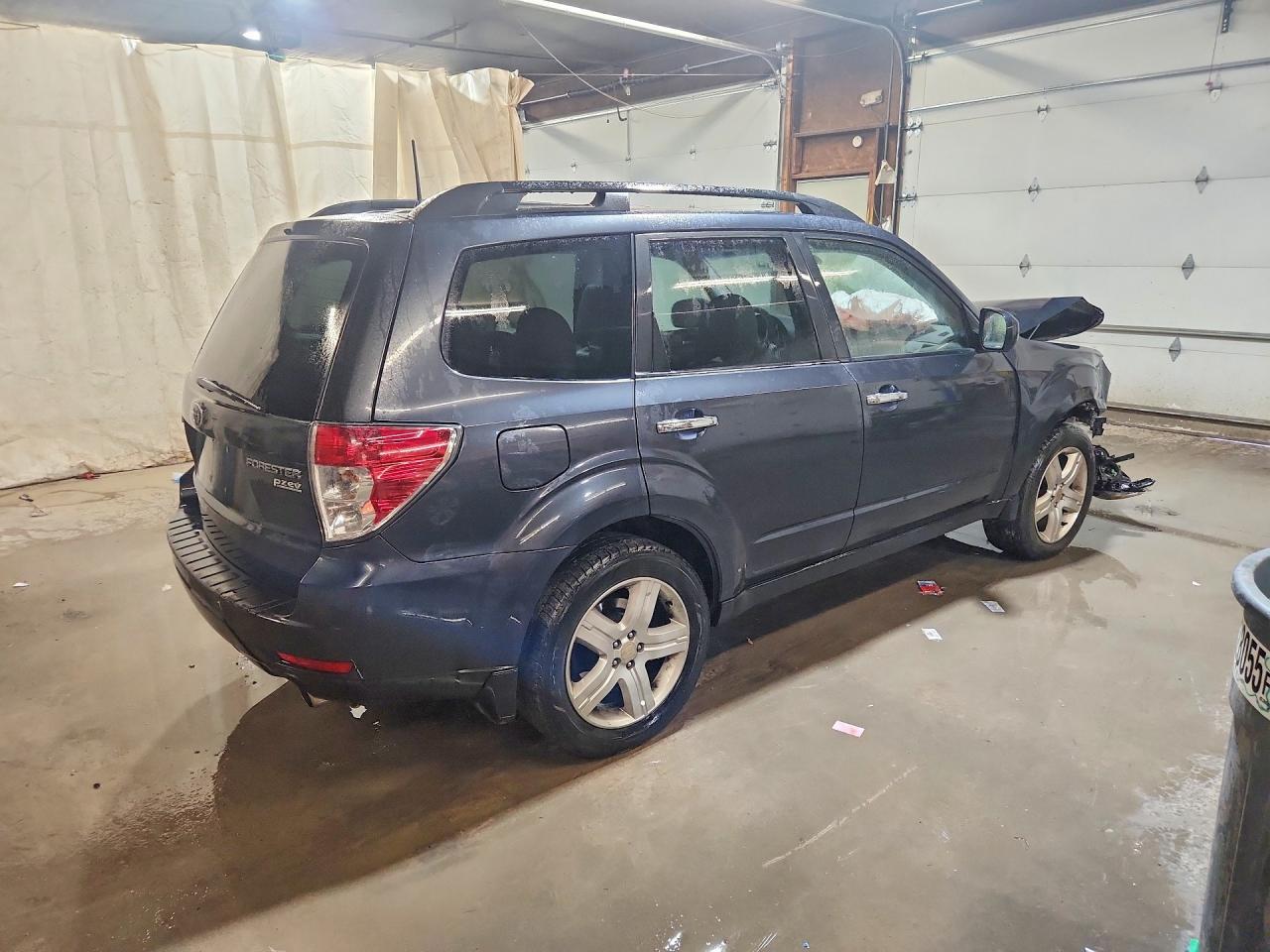 2010 Subaru Forester 2.5X Limited - Фото 3