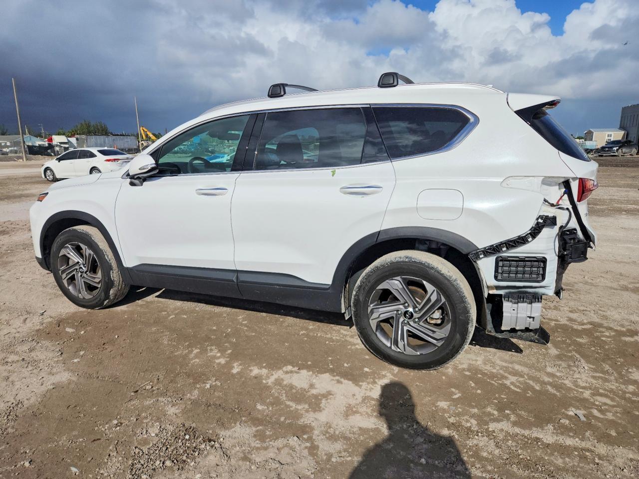 2023 Hyundai Santa Fe Sel - Image 2