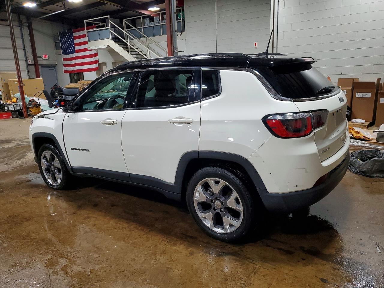 2019 Jeep Compass Limited - Фото 2