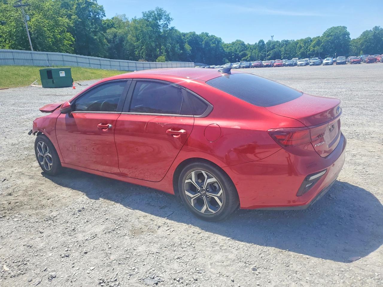 2019 Kia Forte Lxs - Фото 2