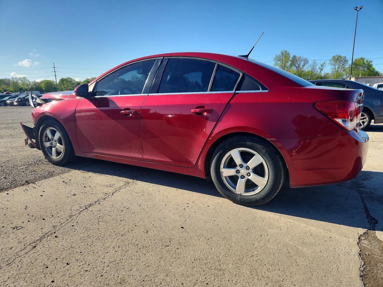 2013 Chevrolet Cruze Lt - Image 2