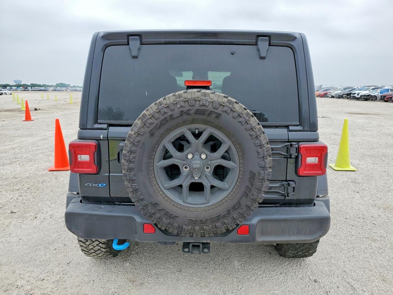 2024 Jeep Wrangler 4Xe - Фото 6