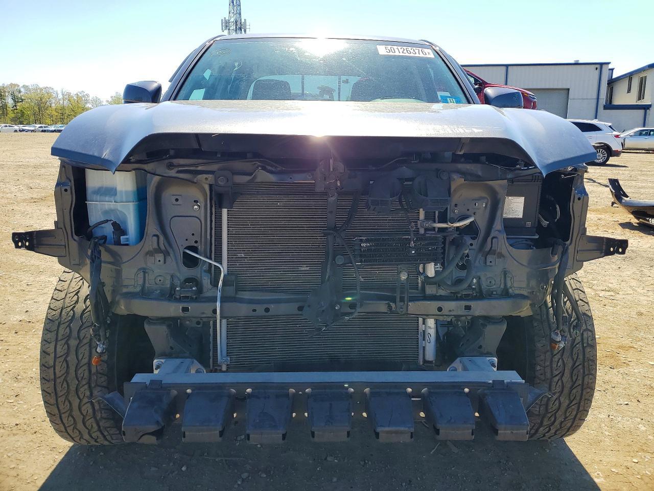 2018 Toyota Tacoma Sr5 V6 - Image 5