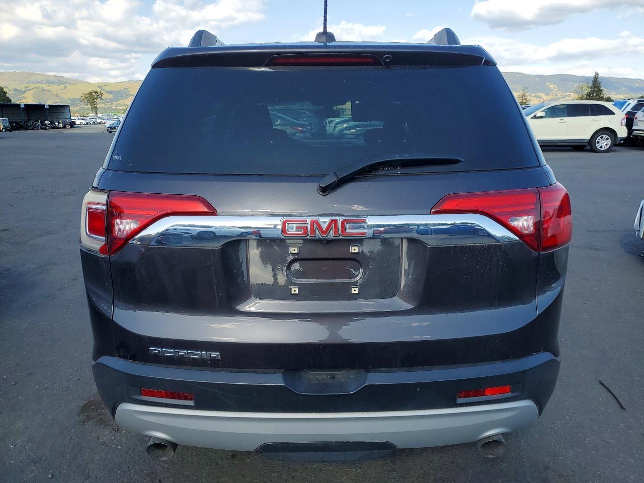 2017 GMC Acadia - Фото 6