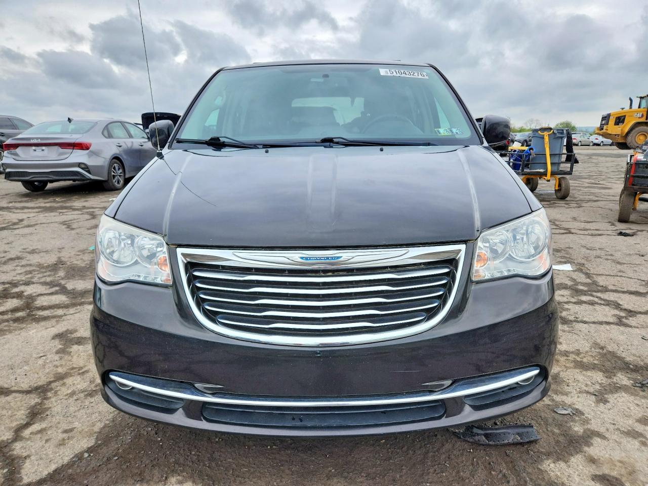 2015 Chrysler Town & Country Touring - Image 5