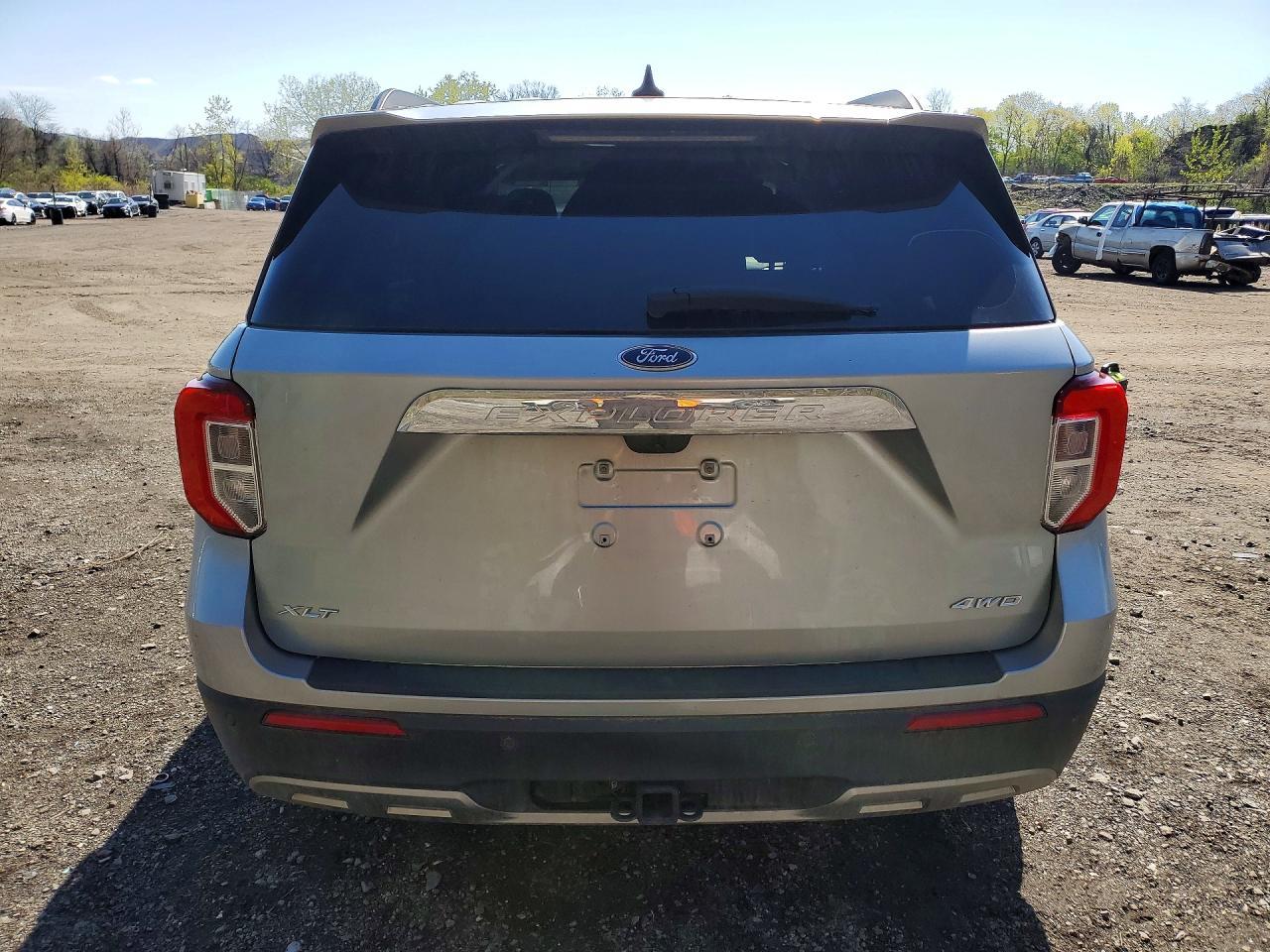 2023 Ford Explorer Xlt - Фото 6