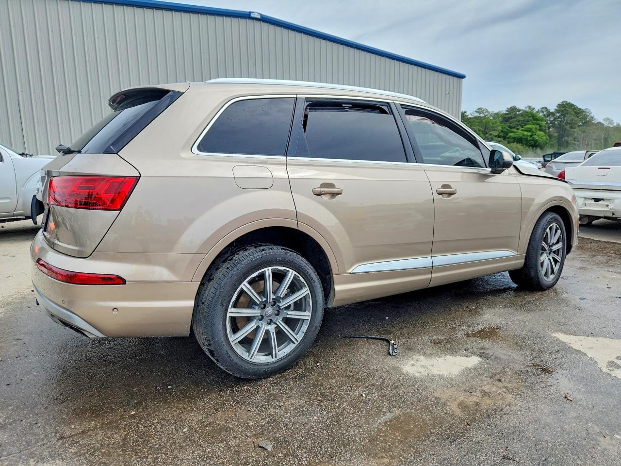 2019 Audi Q7 Premium Plus - Фото 3