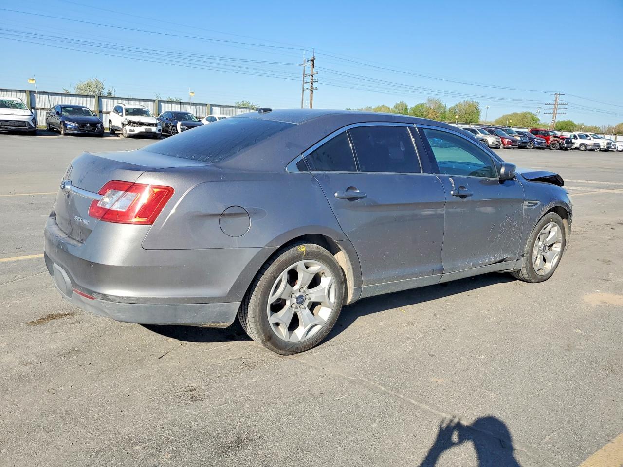 2012 Ford Taurus Sel - Image 3