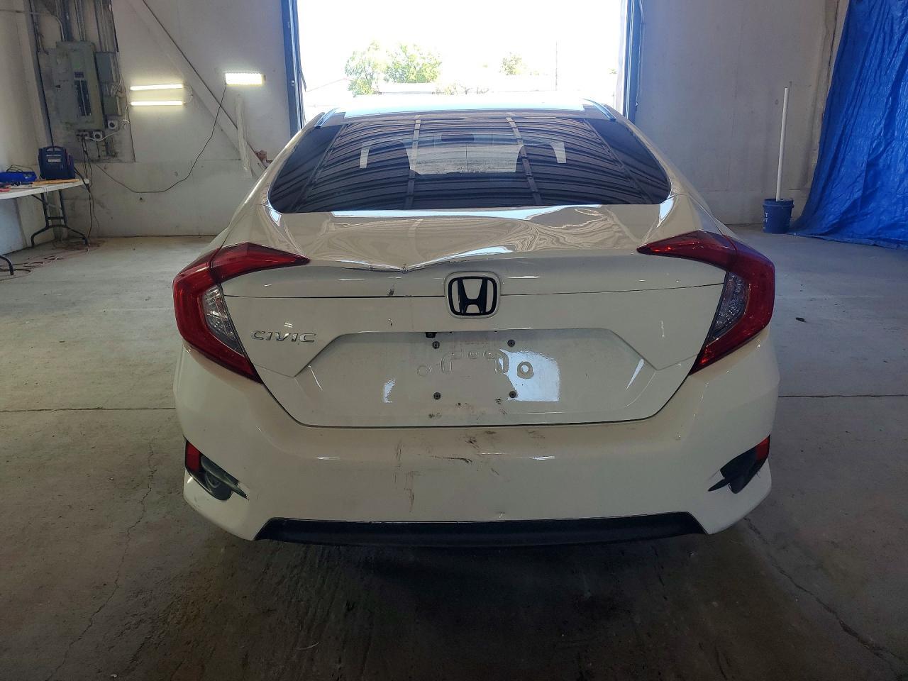 2017 Honda Civic Lx - Image 6