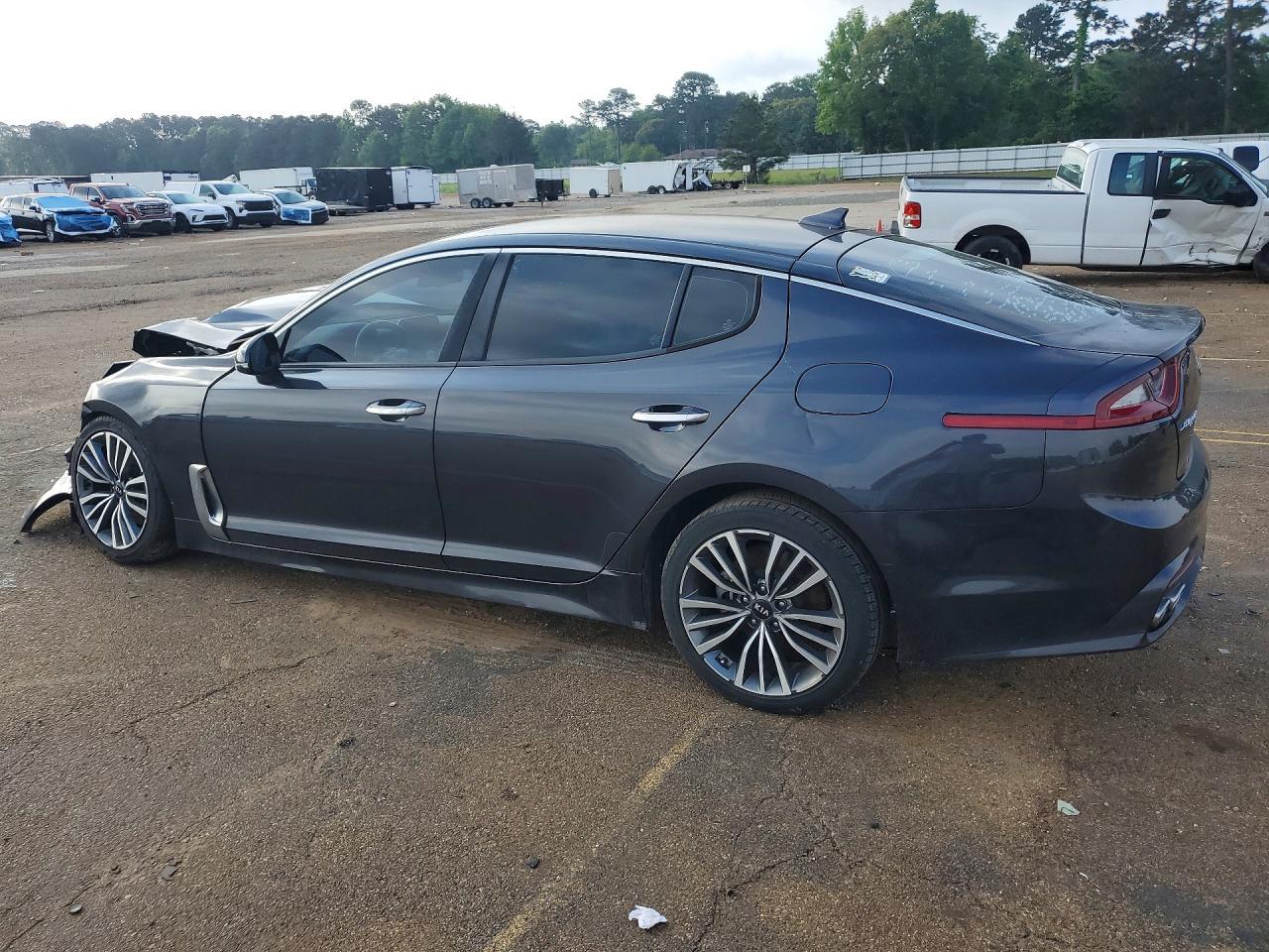 2019 Kia Stinger Base - Фото 2