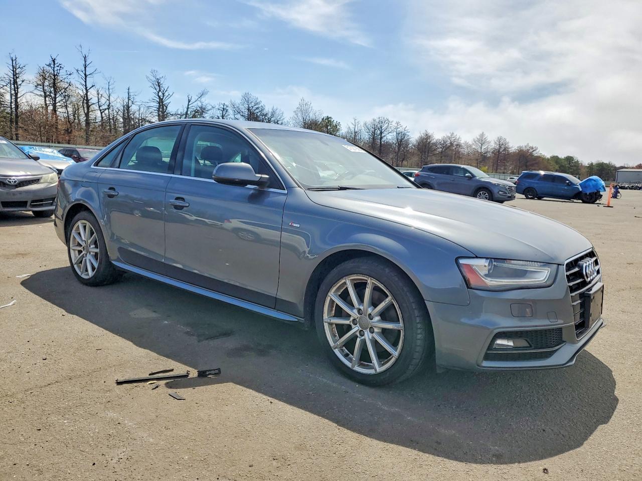 2015 Audi A4 Premium - Image 4