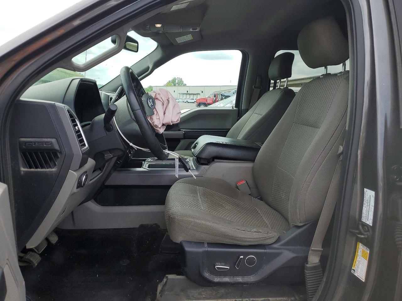 2015 Ford F150 Supercrew - Фото 7