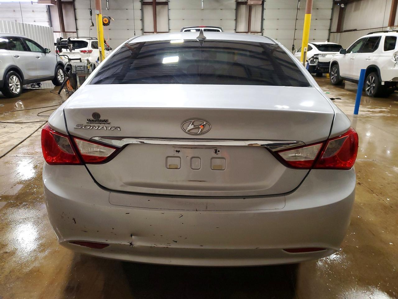 2011 Hyundai Sonata Gls - Фото 6