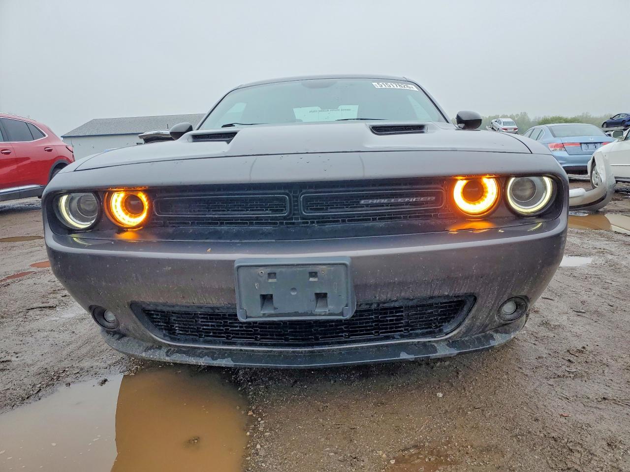 2017 Dodge Challenger Sxt - Image 5