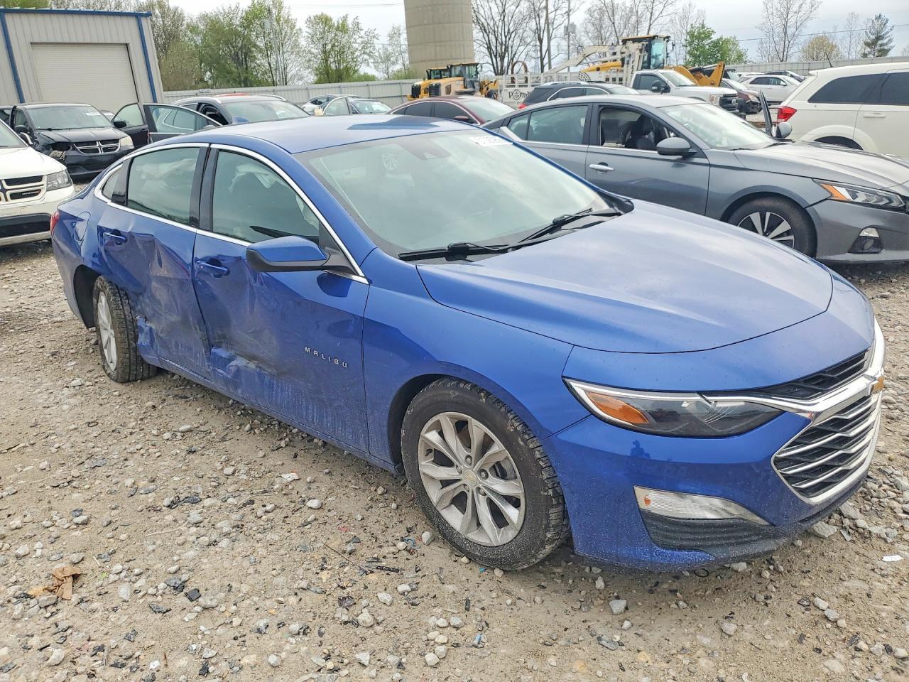 2023 Chevrolet Malibu Lt - Фото 4