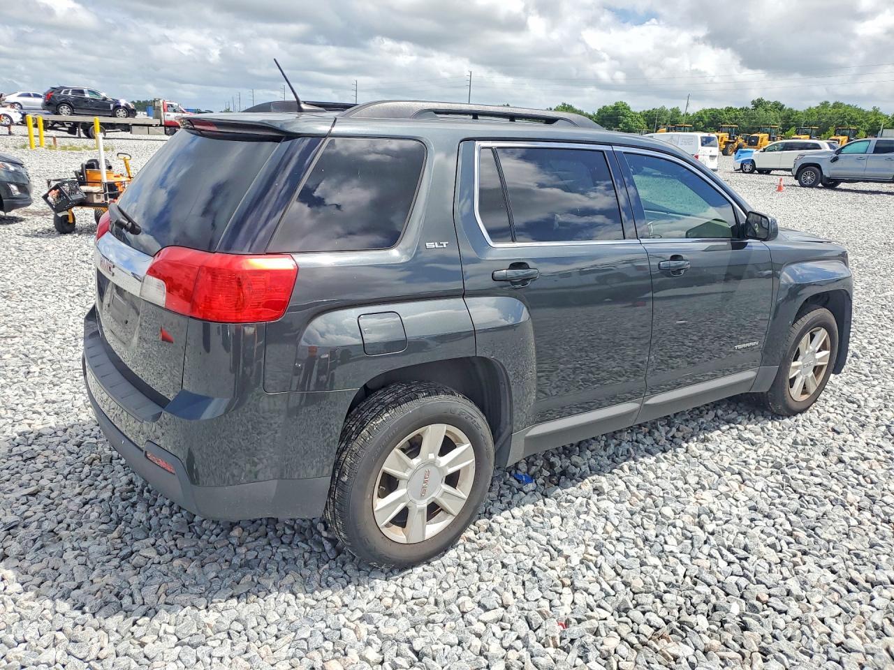2013 GMC Terrain Slt - Image 3