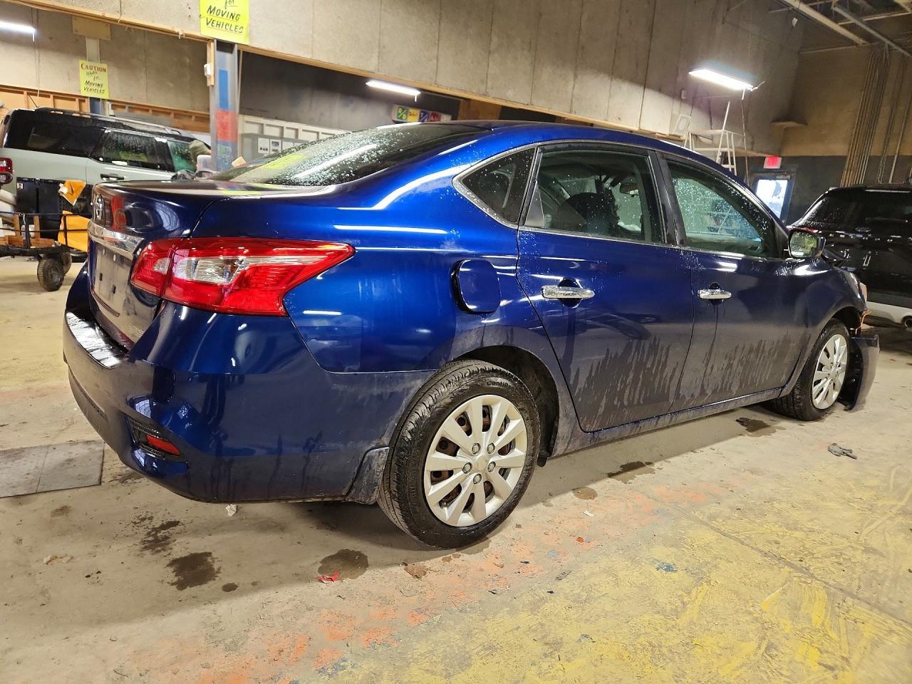 2019 Nissan Sentra S - Фото 3