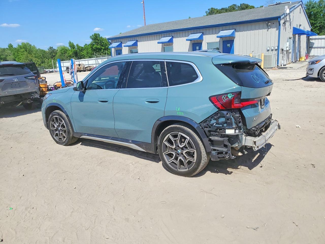 2024 BMW X1 xDrive28I - Image 2