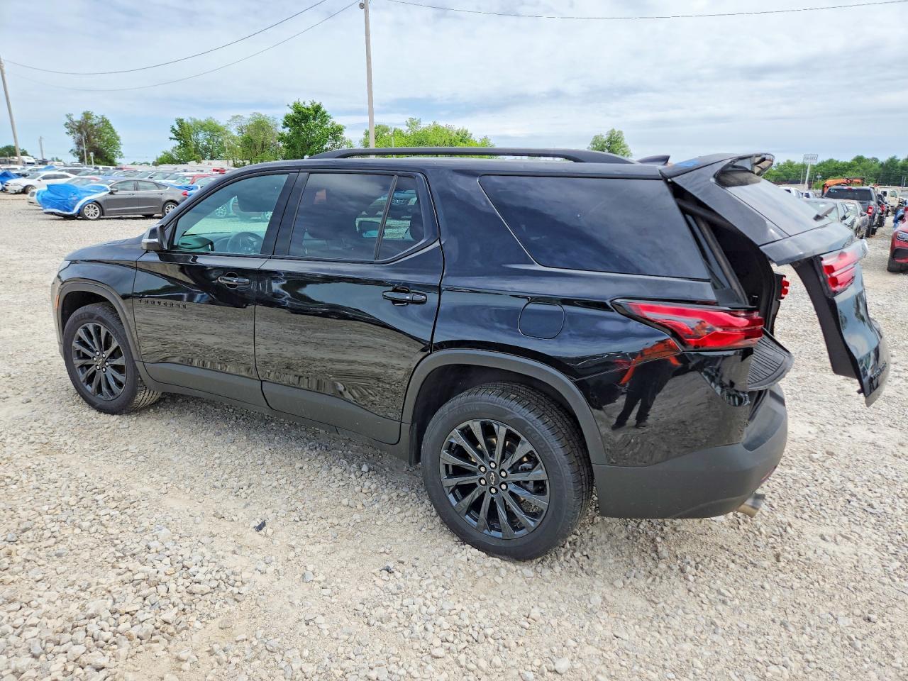 2023 Chevrolet Traverse Rs - Фото 2