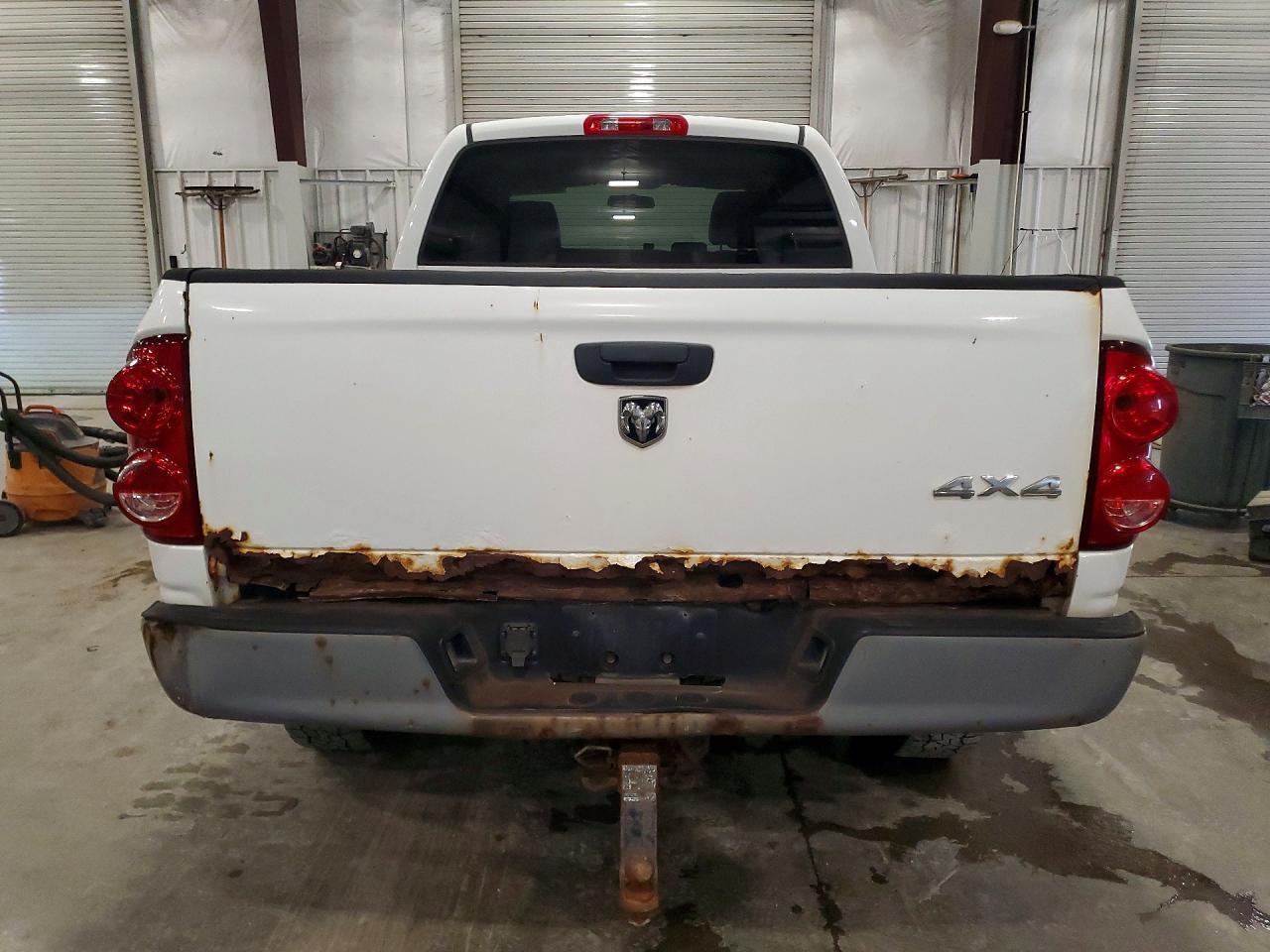 2008 Dodge Ram 2500 St - Фото 6