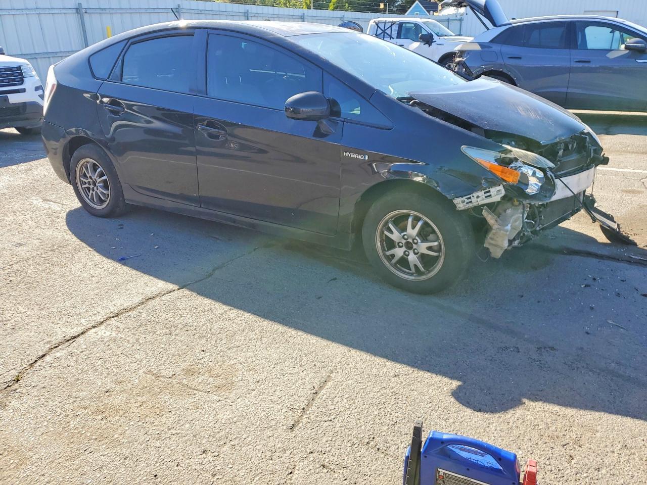 2010 Toyota Prius Iv - Фото 4