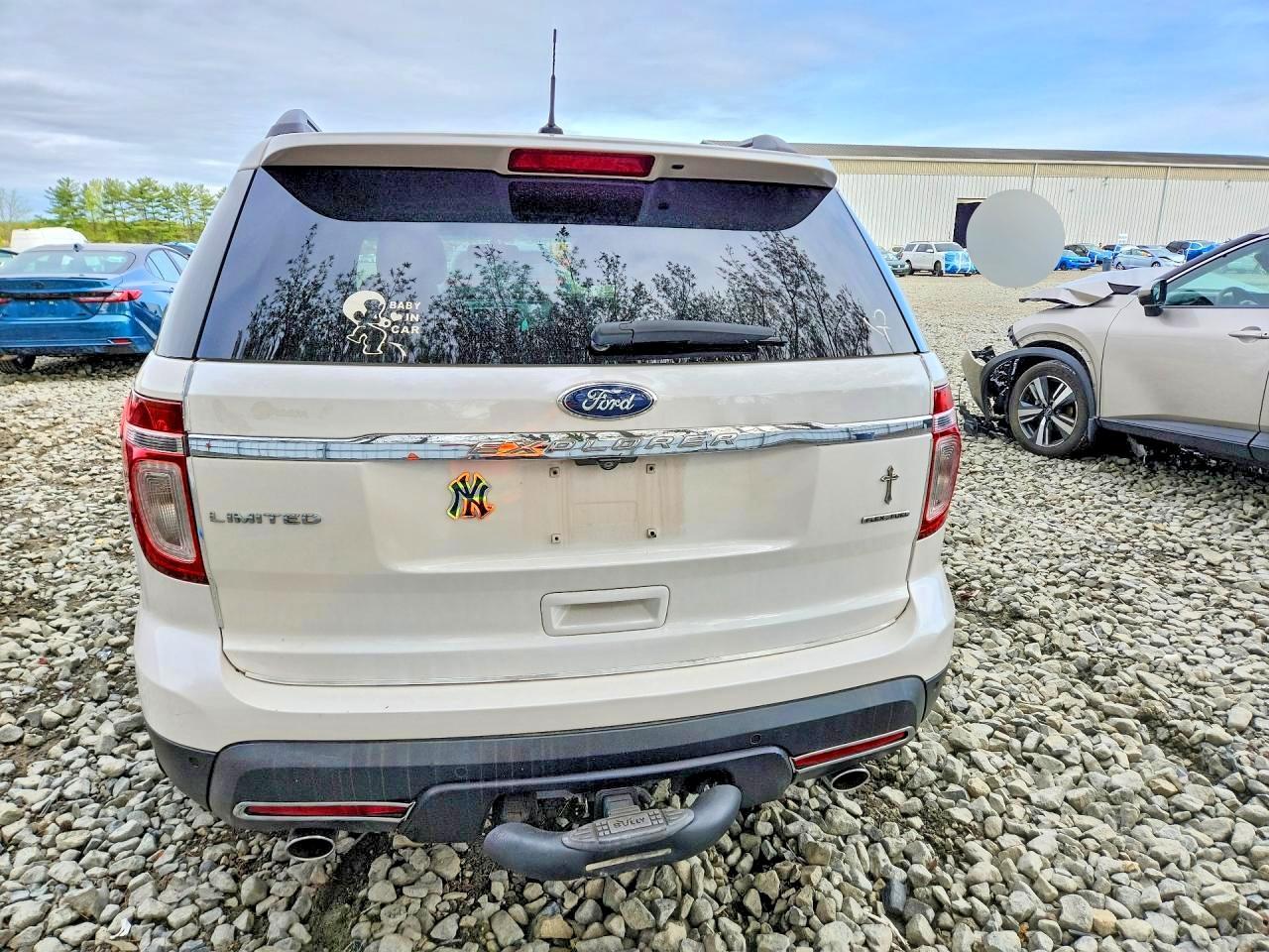 2011 Ford Explorer Limited - Image 6