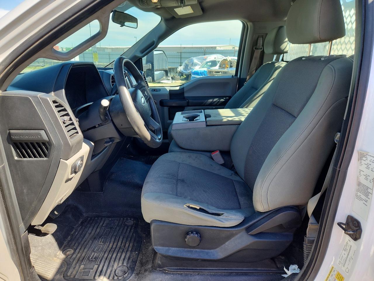 2017 Ford F350 Super Duty - Фото 7