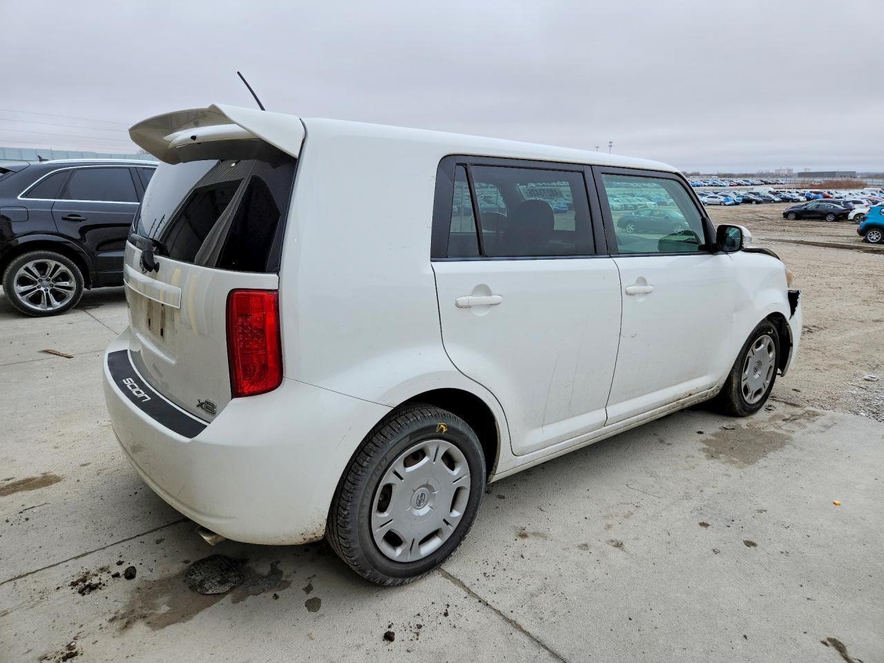 2009 Scion Xb Base - Фото 3