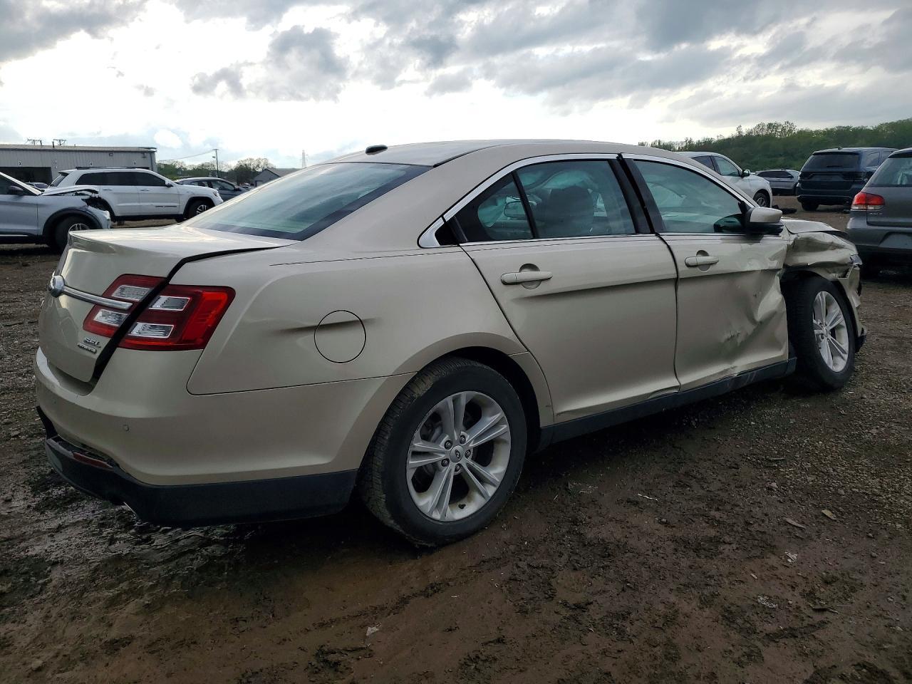 2017 Ford Taurus Sel - Фото 3