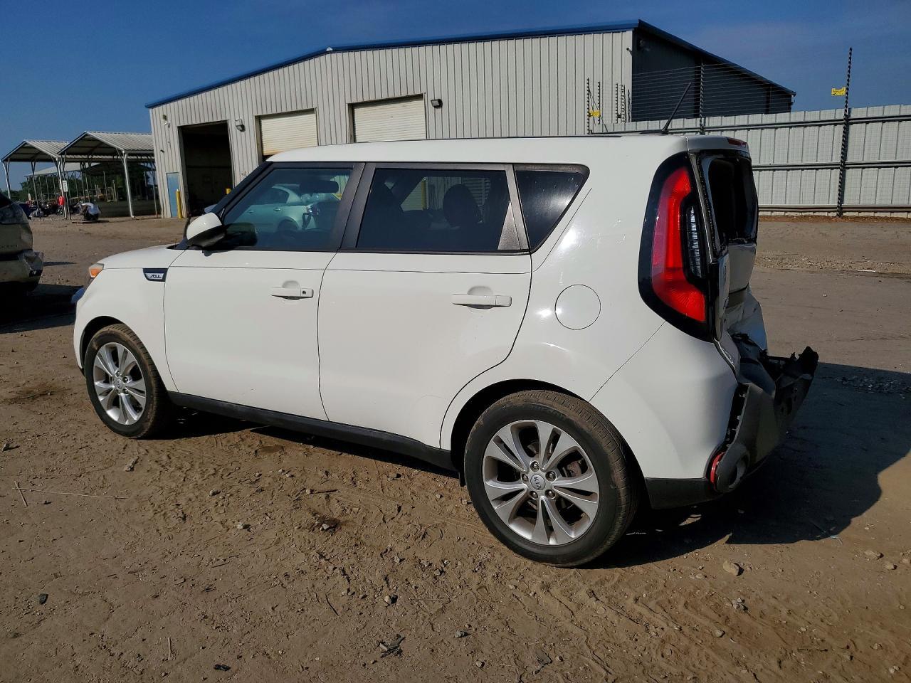 2015 Kia Soul + - Image 2