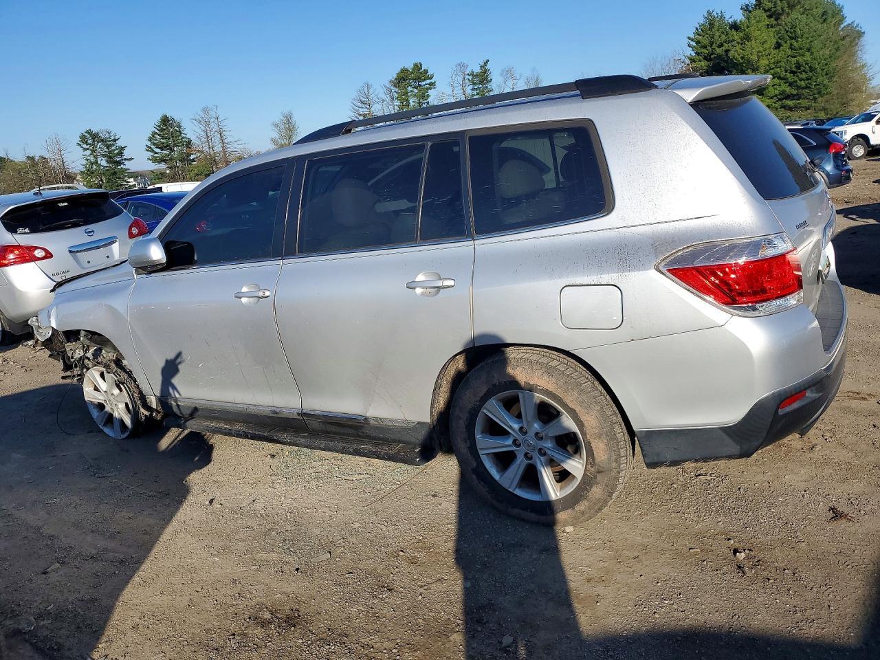 2013 Toyota Highlander Se - Image 2