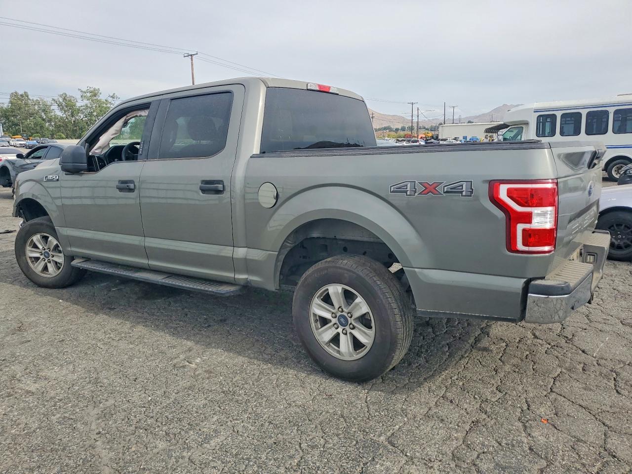 2019 Ford F150 Supercrew - Фото 2