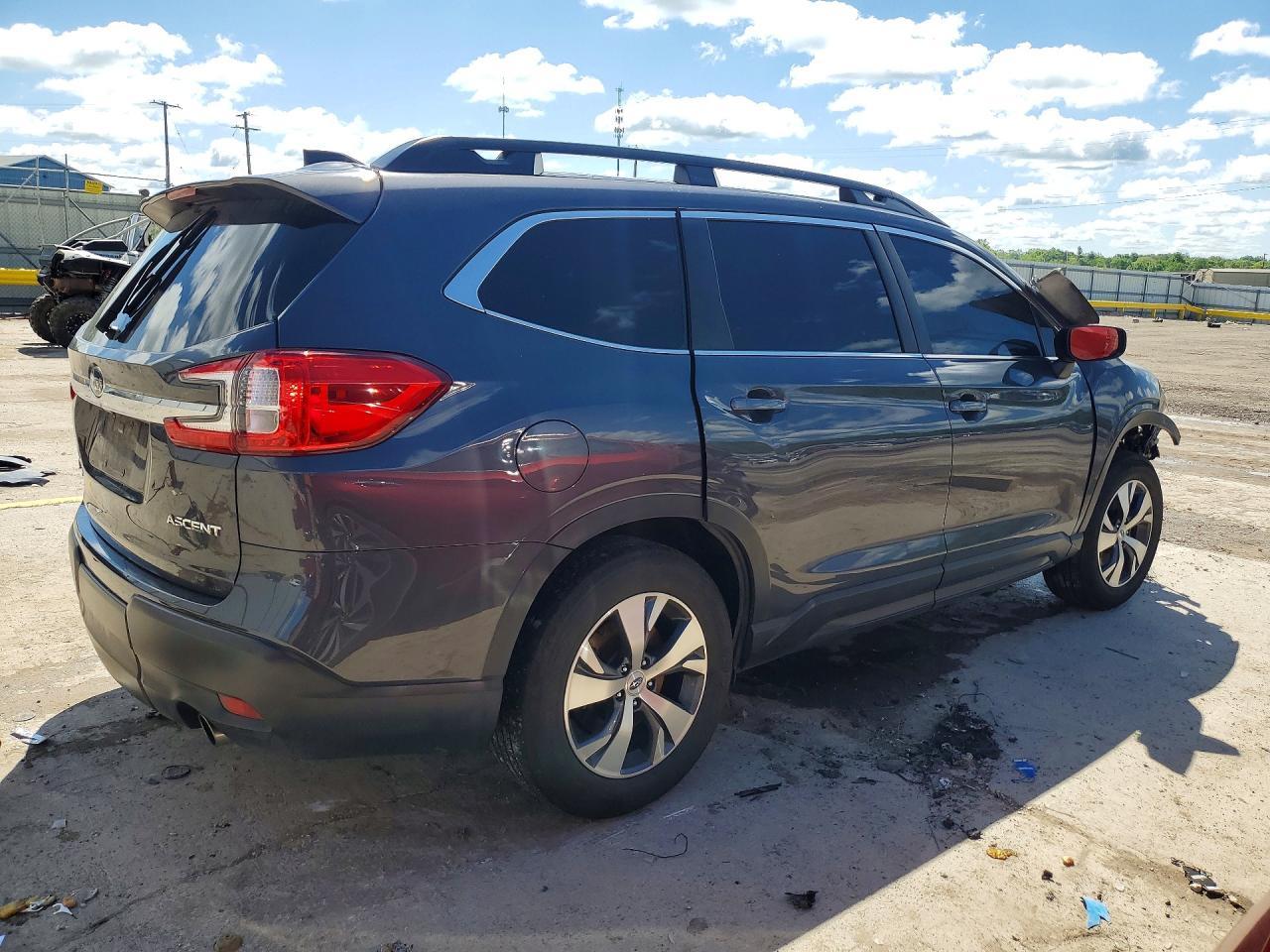 2023 Subaru Ascent Premium - Image 3