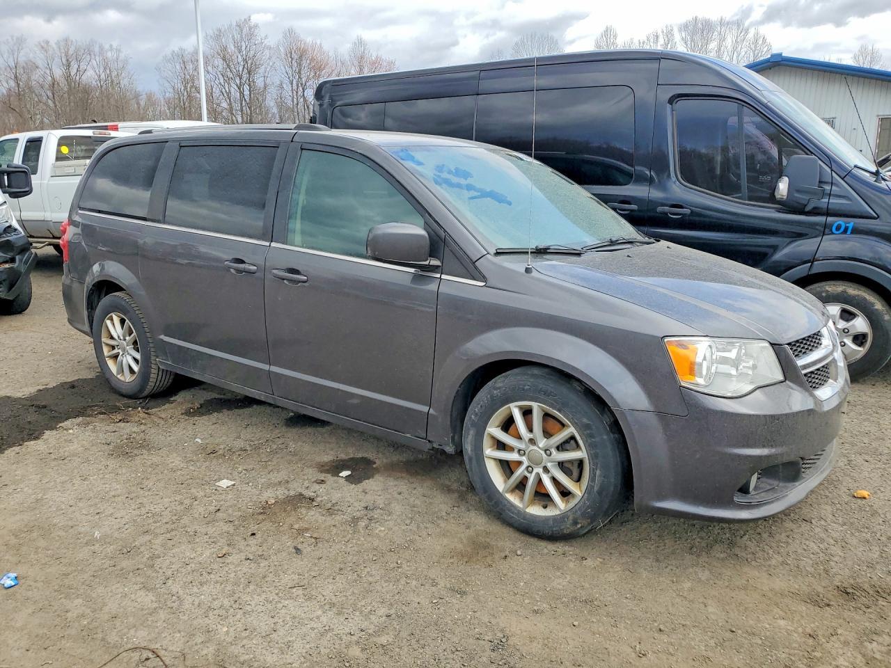 2019 Dodge Grand Caravan Sxt - Фото 4