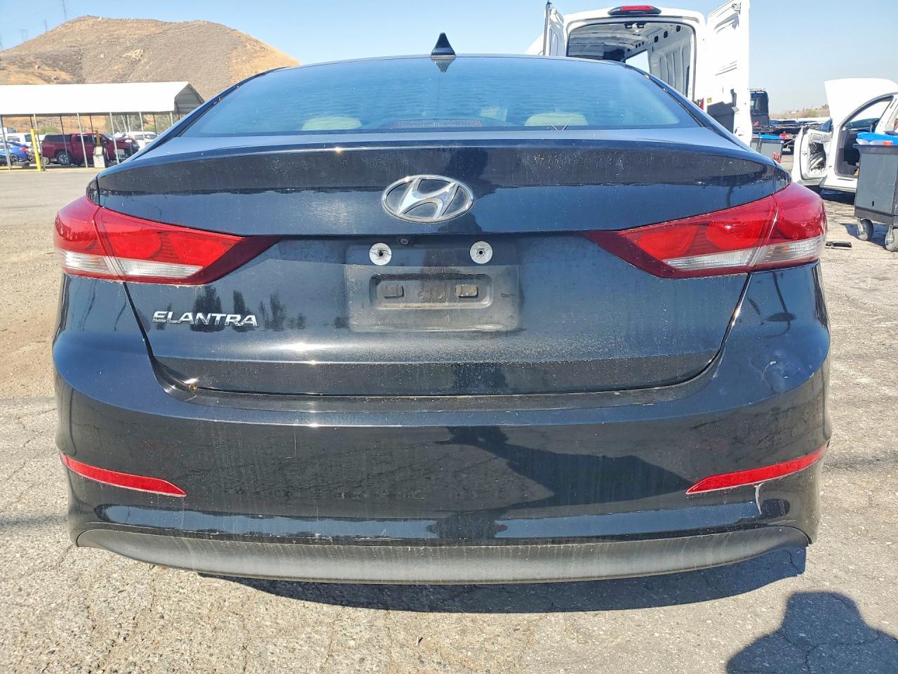 2017 Hyundai Elantra Se - Image 6